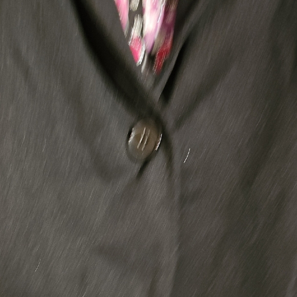 Knitworks Girls Stylish Black Blazer with Pink Accents & Glitter Shirt Size S - Picture 8 of 9